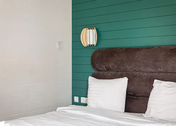 Holiday Home 펜션 팔랑가