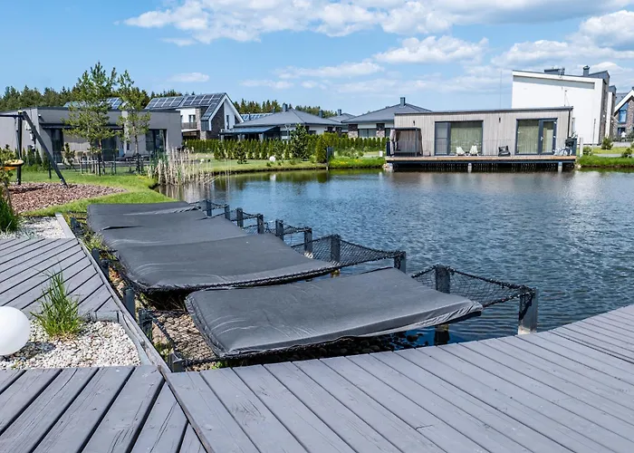 Holiday Home 펜션 *