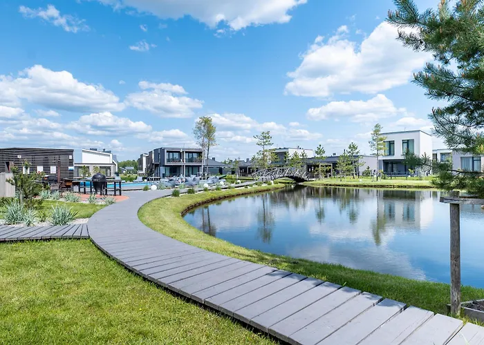 Holiday Home 팔랑가